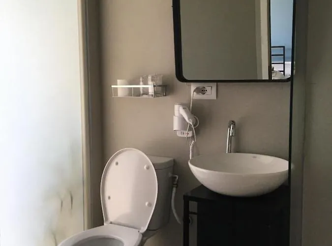 מלון Atelier Boutique שקודר