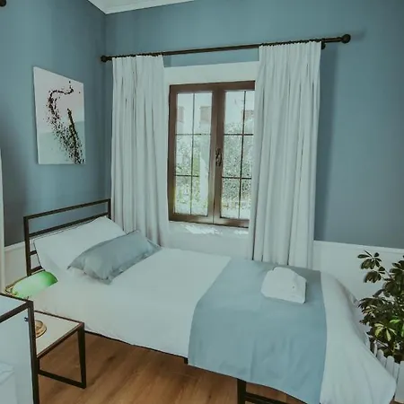 Atelier Boutique Hotel *