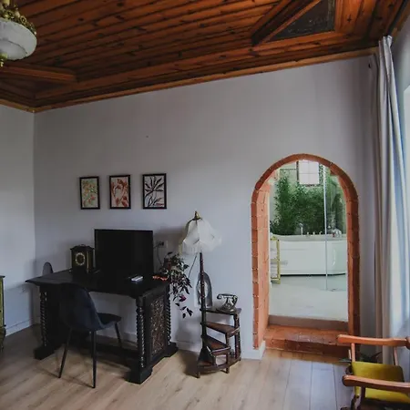 Atelier Boutique Hotel Shkoder