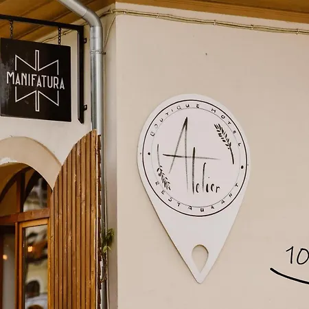 Atelier Boutique Hotel *